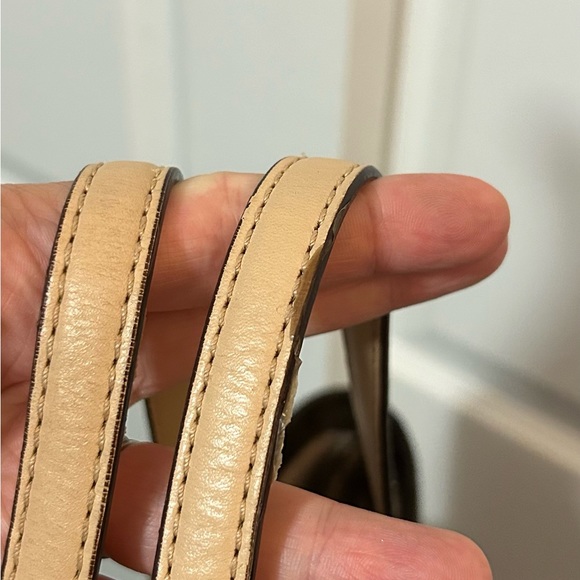 Michael Kors Jet Set Travel East West Signature Brown Tote Bag - Picture 10 of 10